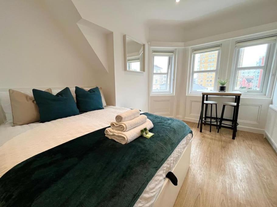 Apartament 310, The Kove, West Hill Road Bournemouth Zewnętrze zdjęcie